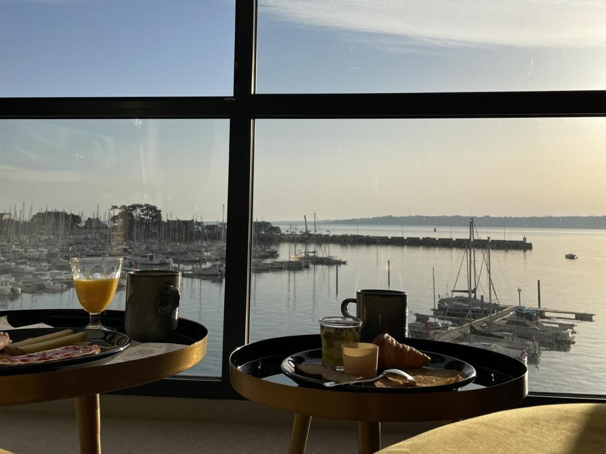 Le Nautica Hotel 佩罗斯－吉雷克 外观 照片
