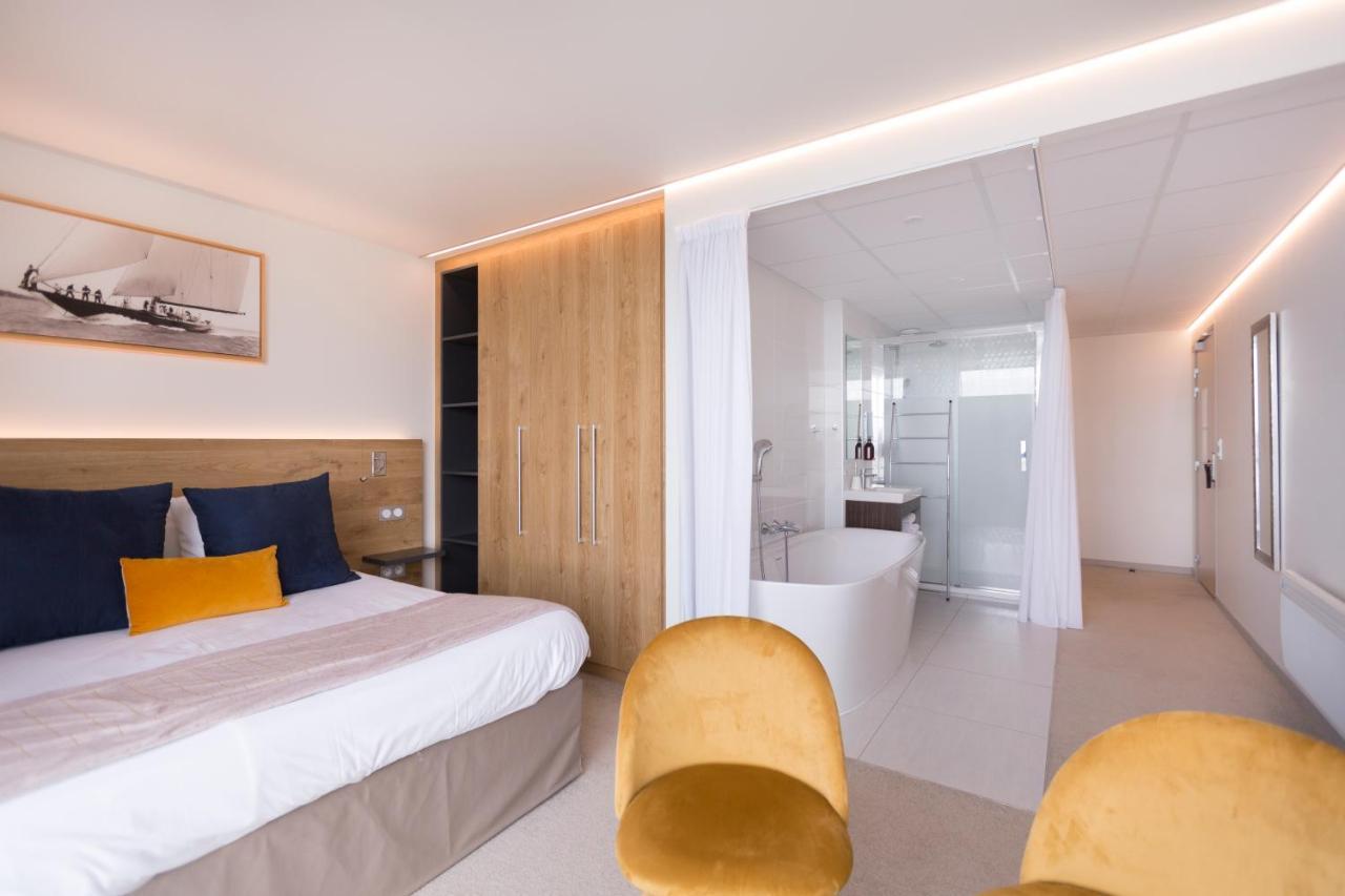 Le Nautica Hotel 佩罗斯－吉雷克 外观 照片